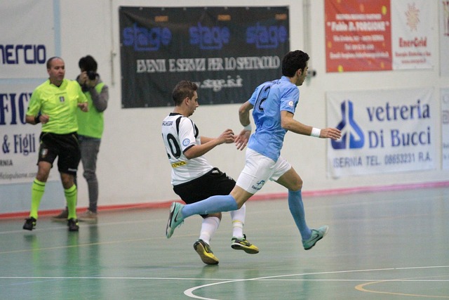 一个严峻的 一个严峻的